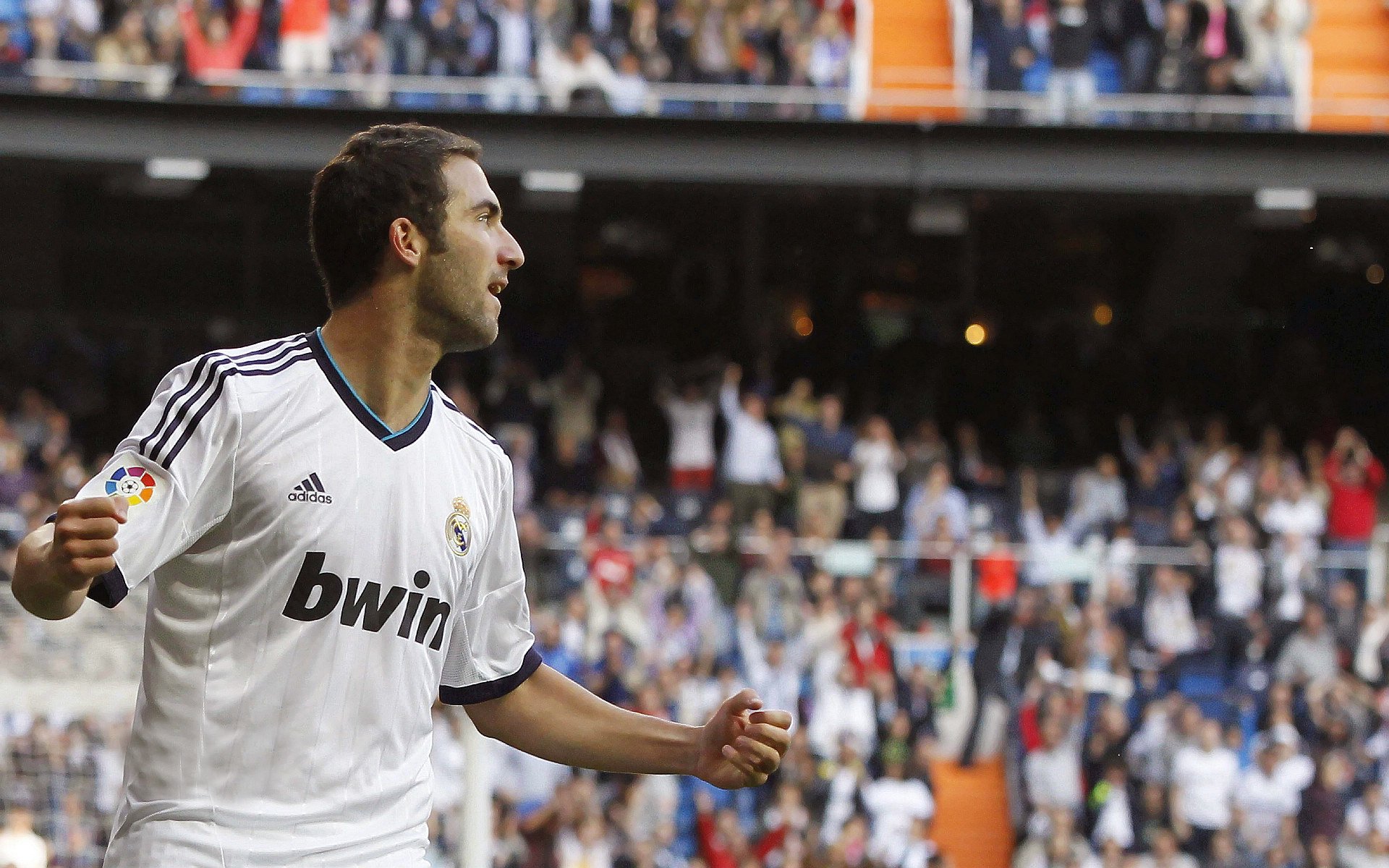 开云体育网页版入口-法甲赛场上，战术多样化成为新趋势，法甲动作大